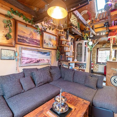 Comfortable Apartment In Wismar Mecklenburg With Fireplace Zewnętrze zdjęcie